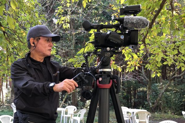 ブライダルビデオ撮影歴35年、ダイビングビデオ歴16年を経てフリーのビデオカメラマンとして活動しておりましたが、2016年6月より『NAKAHARA映像舎』として、映像全般を取り扱っております。​